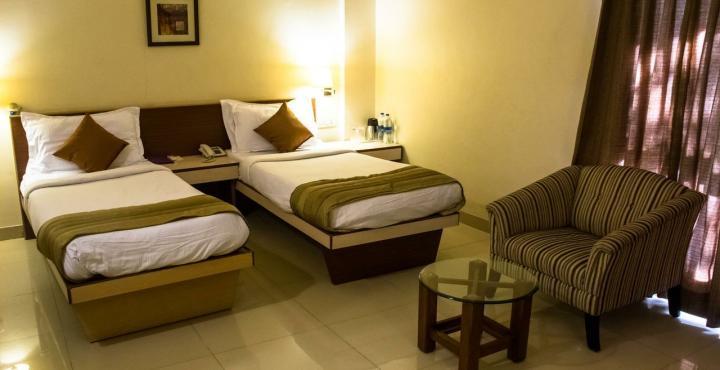 Hotel Phoenix Koregaon Park Pune Exteriör bild